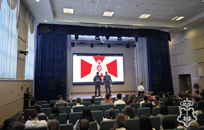 Урок мужества ко Дню защитника Отечества для школьников Чаун-Чукотки