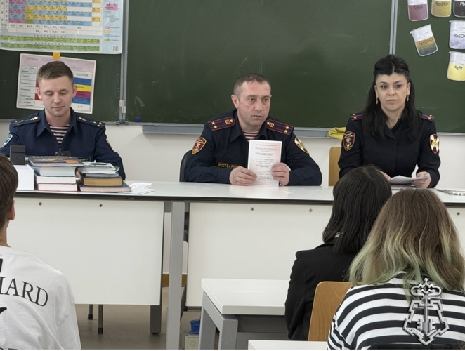 Росгвардейцы Чукотки провели профориентационную встречу со школьниками поселка Угольные Копи