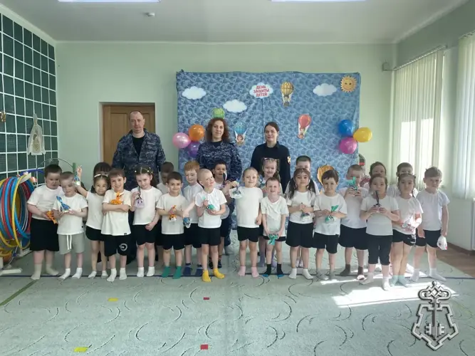 Росгвардейцы Чукотки подарили праздник детям  в преддверии  «Международного Дня защиты детей»