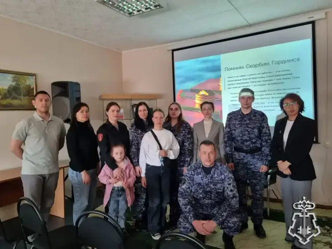 Сотрудники Росгвардии помнят: на Чукотке проходят памятные мероприятия в честь Дня памяти и скорби